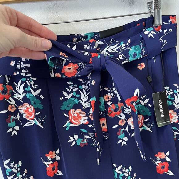 Express Women's Trouser Ankle Pants 4 Navy Blue Floral Paperbag Belted High Rise - Picture 5 of 10